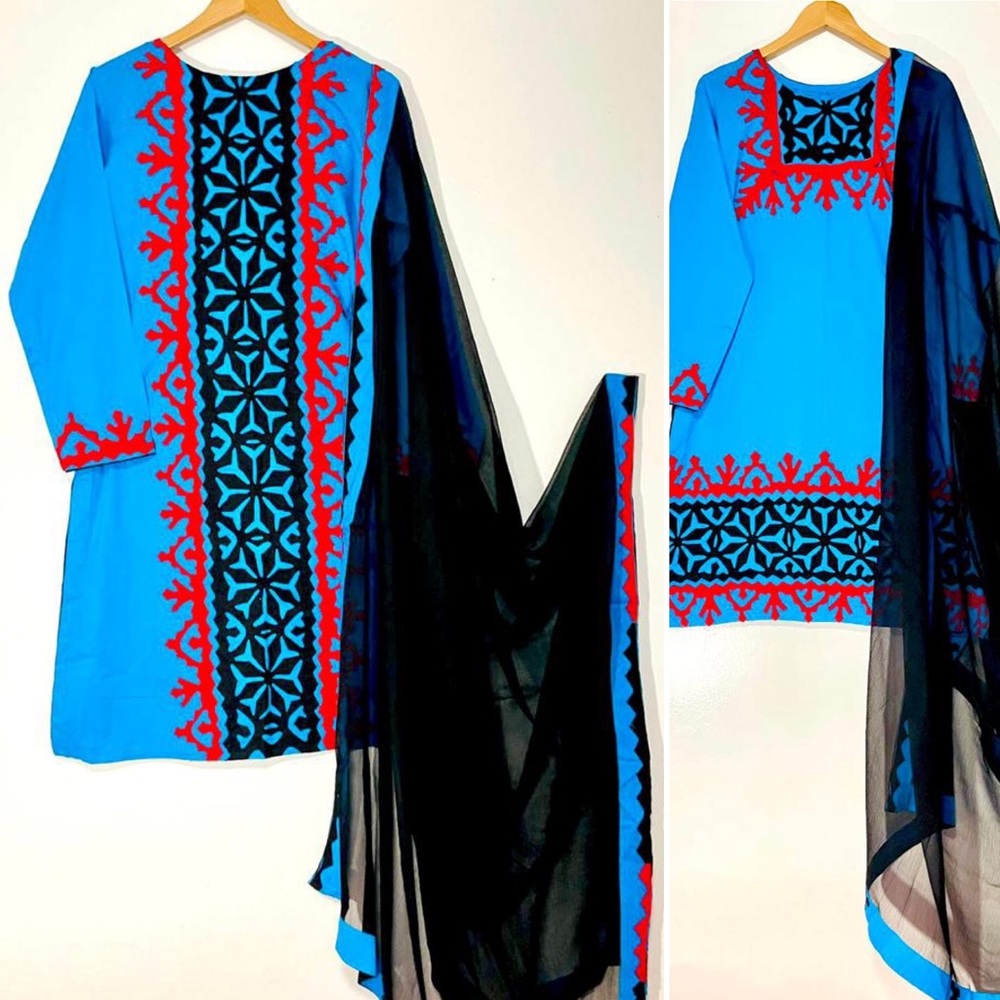 Hand made aplic 3 piece